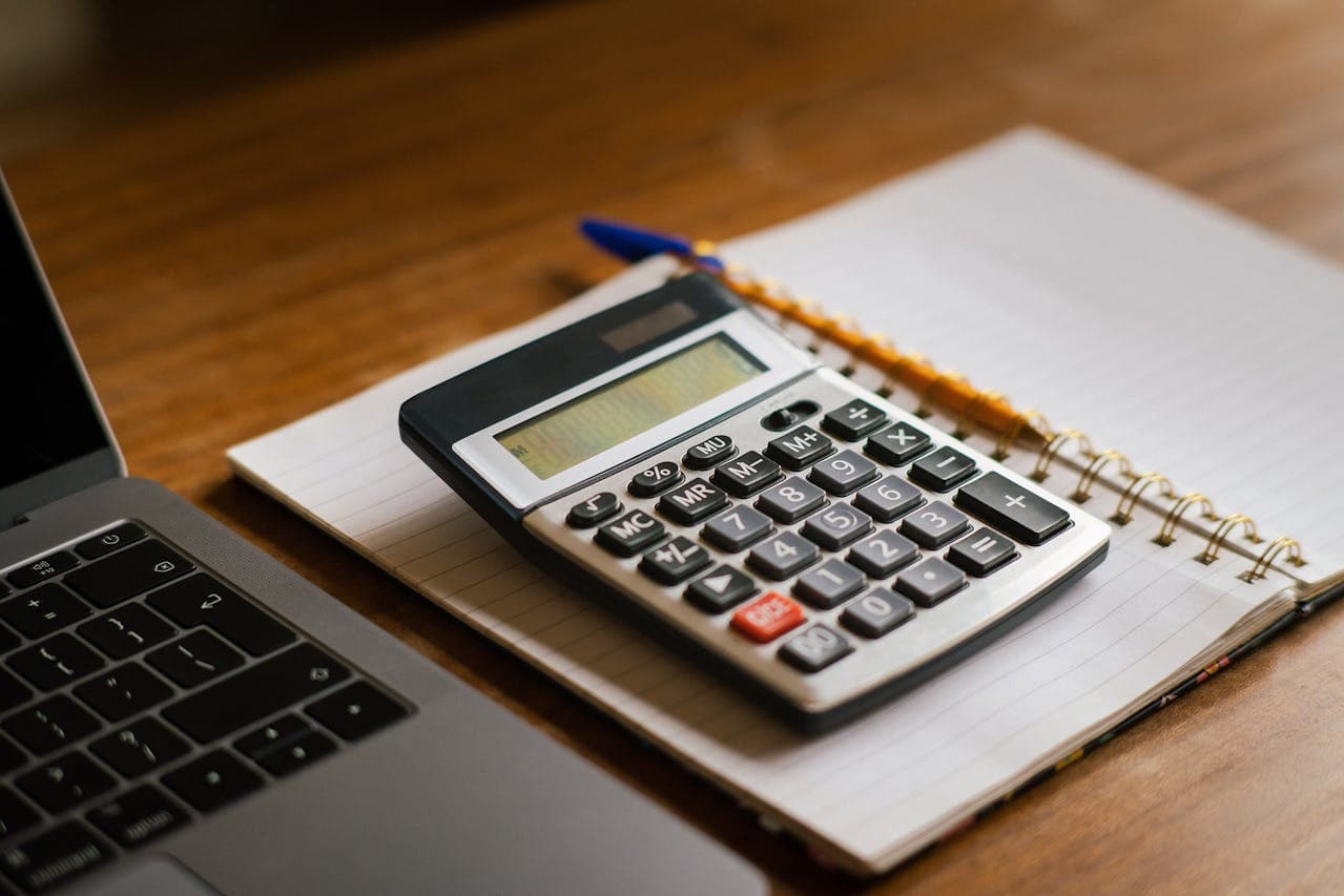 How To Set Freelance Rates and Project Pricing in 2026